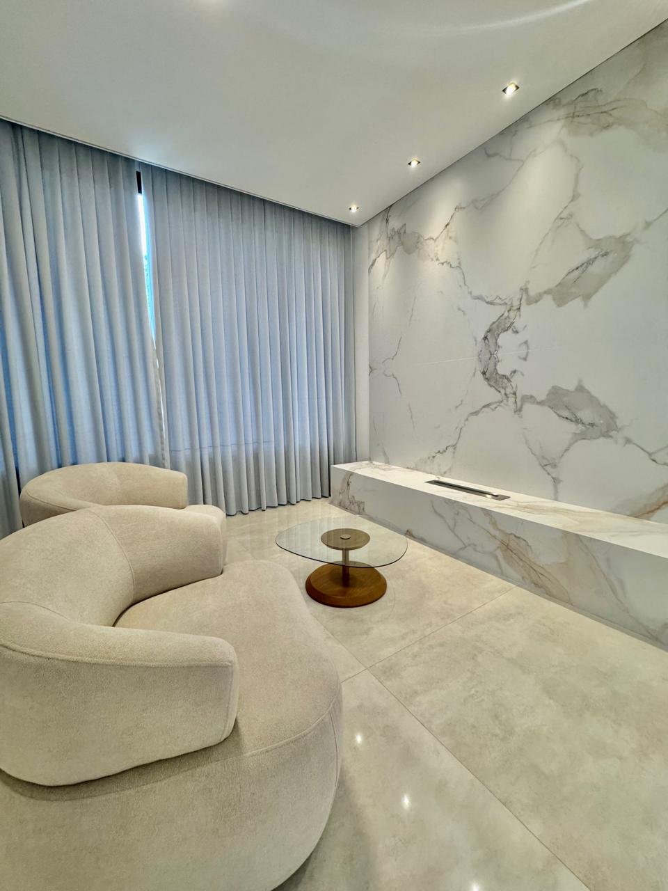 Sala integrada em 3 ambientes perfeitos para viver e receber