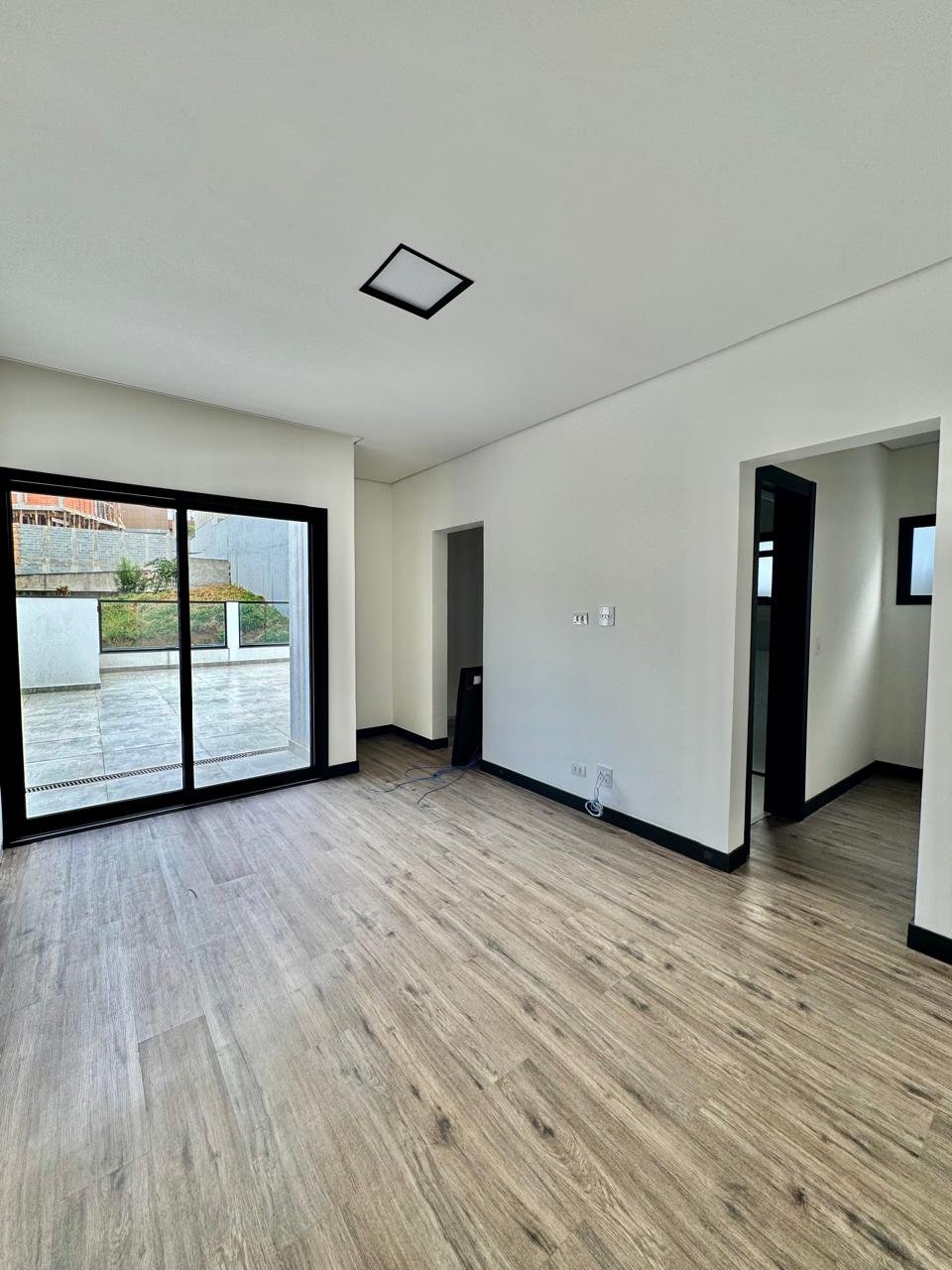 🛏️ Suíte master com uma varanda de 140m²